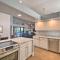 6 Mi to Downtown Condo with Patio in Tempe! - 坦培