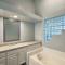 6 Mi to Downtown Condo with Patio in Tempe! - 坦培
