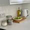28 North, Stunning Costal home with Generous Ferry Reduction