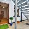 Quay House, North Coast 6 bedroom holiday home