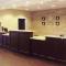 Comfort Inn & Suites Dothan East - Dothan