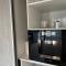 Fancy Penthouse Studio with Lakeview W10 - Bukarest