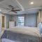 9 Mi to Magnolia Market Large Home in Waco!
