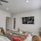 Pet-Friendly Cottage, 3 Blocks to Main St! - تومبال