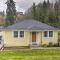 Updated Port Orchard Home, Walk to Waterfront - Port Orchard