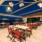 Avantis Suites Hotel