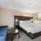 Holiday Inn Express London-I-70 by IHG