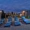 Waterfront Bradenton Home Heated Pool and Fire Pit - 布雷登顿