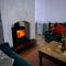 The Crest Hillside Retreat With Hot Tub - Abertillery