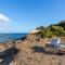 Su mari su entu Isola di Sant’Antioco villa con accesso diretto al mare