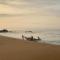 SUNSET BEACH HAVEN, Entire Villa, Beachfront, Private Pool - Galle