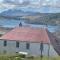 Two bedroom house in central Portree