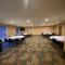 Cobblestone Hotel & Suites - Broken Bow - Broken Bow