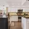 Luxurious Sierra Lane Escape