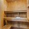 12 Beds Sleep 16 Chalet-Sauna-HotTub-2min to Blue
