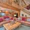 Idyllic Table Rock Lake Cabin with Fire Pit! - Golden