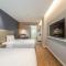 Holiday Inn Express Shanghai Expo Centre by IHG