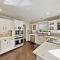 Opulent Waterfront 118B