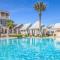 Sandy Toes at Palmilla Beach