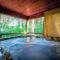 Iron Horse Lodge sleeps 18, Games, Fire Pit, Hot Tub, EV, more