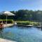 Lily Pond Country Lodge - The Crags