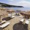 Παραθαλασσια στουντιο Μιχαλιας Sea view studio Michalias