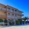 Derekas studios & apartments