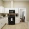 Amazing Fully Fenced Home Only 5 Mins from Downtown - 圣安东尼奥