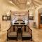 The Divine Villa