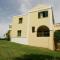 Mounda Beach Hotel