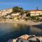 Sea view apartment near the beach S2-Jelsa center