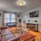 Lovely Stoughton Getaway Near Train Station!