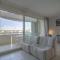 Apartment With Balcony And View On The Port - Fréjus