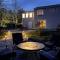 Spacious, Sunny Lake House! Close to ski trails. - 温莎