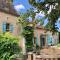 5 bedroom house with private pool, S Dordogne - مونبازيير