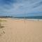PRAIA DE ITACIMIRIM, PÉ NA AREIA - Itacimirim