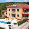 Apartment in Zadar with sea view, balcony, air conditioning, WiFi 858-2 - Zadar
