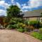 Home Farm B&B - Poppy Room - Forfar