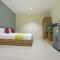 Tha-ruea Residence