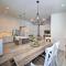 Elegant Priest Lake Townhome about 1 Mi From Lake - Coolin