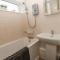 9 Manorcombe Bungalows