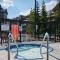 Mtn View Escape with King Size Bed with Outdoor Pool - Banff Pass Included! - Canmore