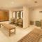 Harrier Lodge