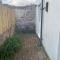 Lovely Coach House with Free Parking