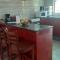 Mount Simpson 2-Beds Sleeps 4 5 mins to Beach