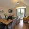 Semi Detached Cottage Snowdonia with hot tub - Tal-y-Cafn