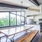 Mountain Trail-Smart TV-Self Check-In-Full Kitchen-Balcony-BBQ