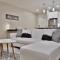 *New* XquisiteMidCenturyM0d~ Condo *OTR* w/Parking