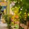 Beach Villa Home - Walk to Beaches Trails Restaurants Activities & more