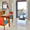 La Petite Maison and Sea Splash